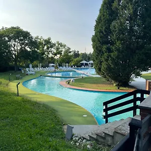 Sofia, Golf Club Formigine Apartment Colombaro (Modena)