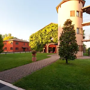 La Lupa , Madonna della Provvidenza Italia