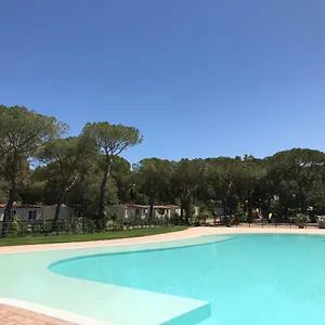 I Melograni , Marina Di Bibbona Italia